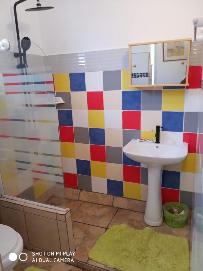 Charmant Studio Dans Le Sud, Ideal Pour Un Couple Trois Mares Kültér fotó